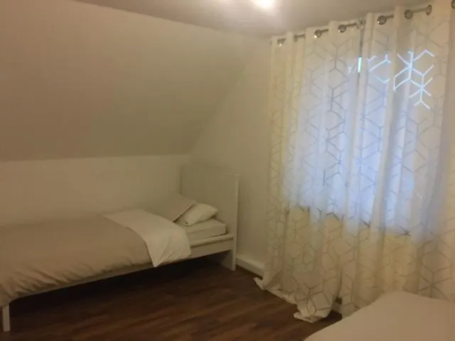 Ferienwohnung Schwarze Heide 汉诺威
