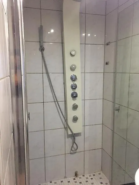 Ferienwohnung Schwarze Heide 汉诺威 公寓